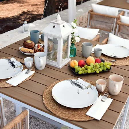 Lamarossa Trulli&suites Отель типа 