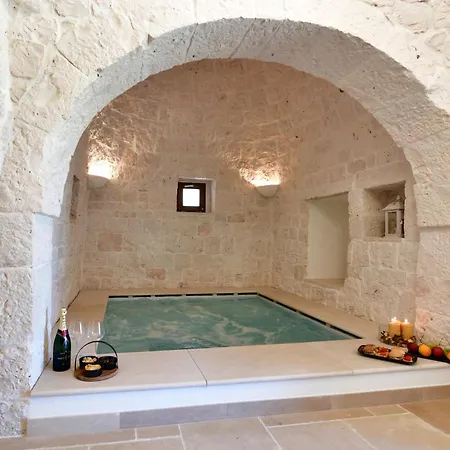 Lamarossa Trulli&suites Отель типа 
